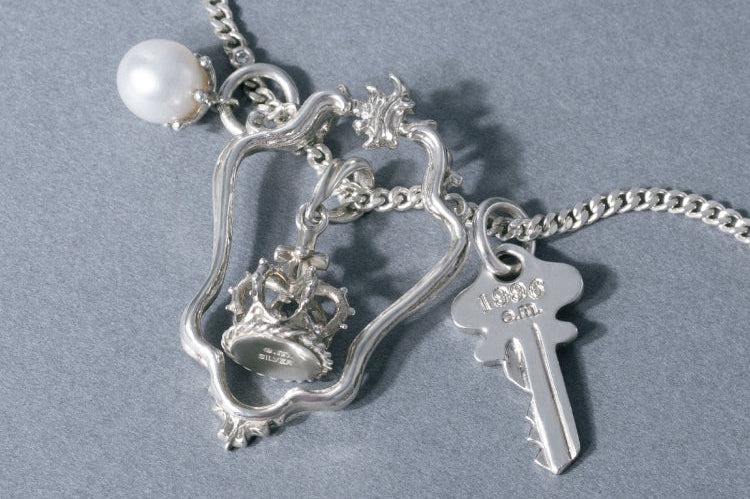 【e.m. zozotown】Charms 1.1 (Thu.)-1.12 (Mon.) / 2.1 (Sun.)-2.12 (Thu.)