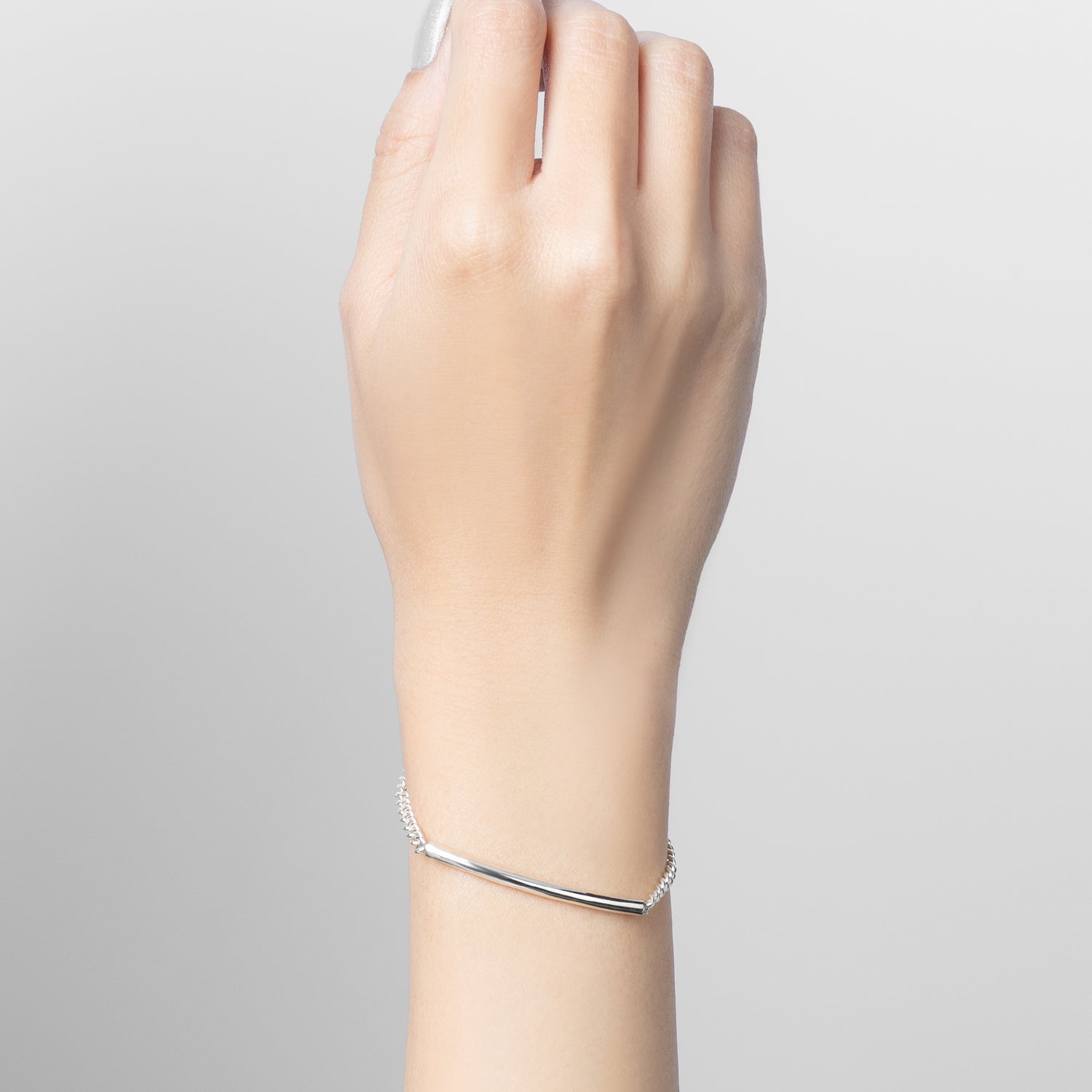 シルバー,ブレスレット,ジュエリー,アクセサリー,プレート,シルバー925,メタル,ミニマルジュエリー,silver,jewelry,accessory,bracelet,silver925,メンズジュエリー,ジェンダーレス,ユニセックス,ギフト,プレゼント,シンプルデザイン,ベーシックデザイン,metal,mens,chain,チェーンブレスレット,2026,newcollection,新作,新作コレクション