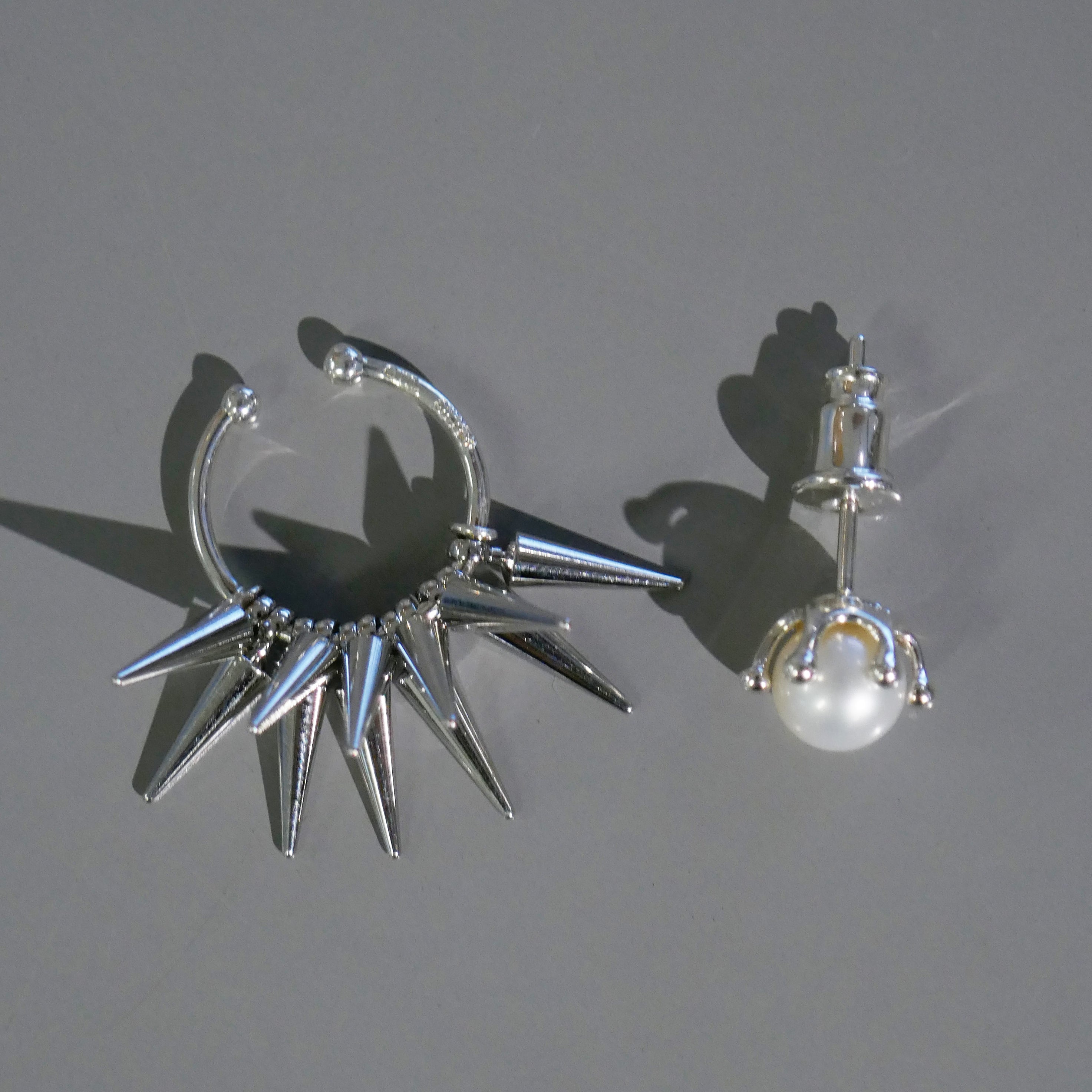 シルバー、スタッズ、ピアス、スタッズピアス、silver925,studs、pierced earrings、ギフト、プレゼント、milkcrown、ミルククラウン、パール、pearl、イヤーカフ