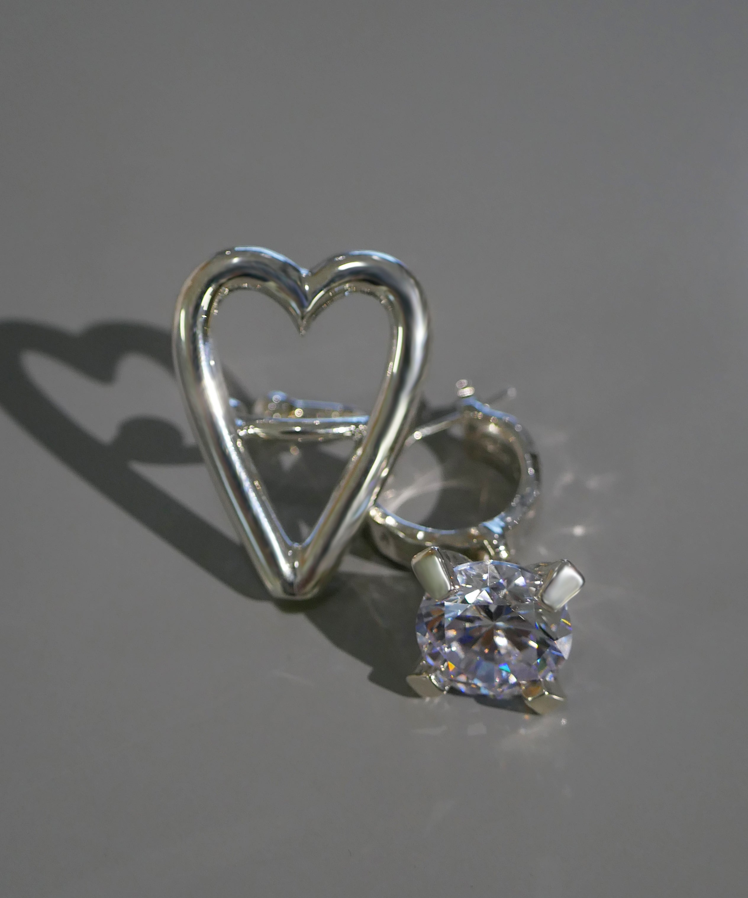 シルバー、フープ、ピアス、フープピアス、silver925,hoop、pierced earrings、ギフト、プレゼント、ハート、モチーフ、heart、motif、ジルコニア、キュービックジルコニア、イヤーカフ