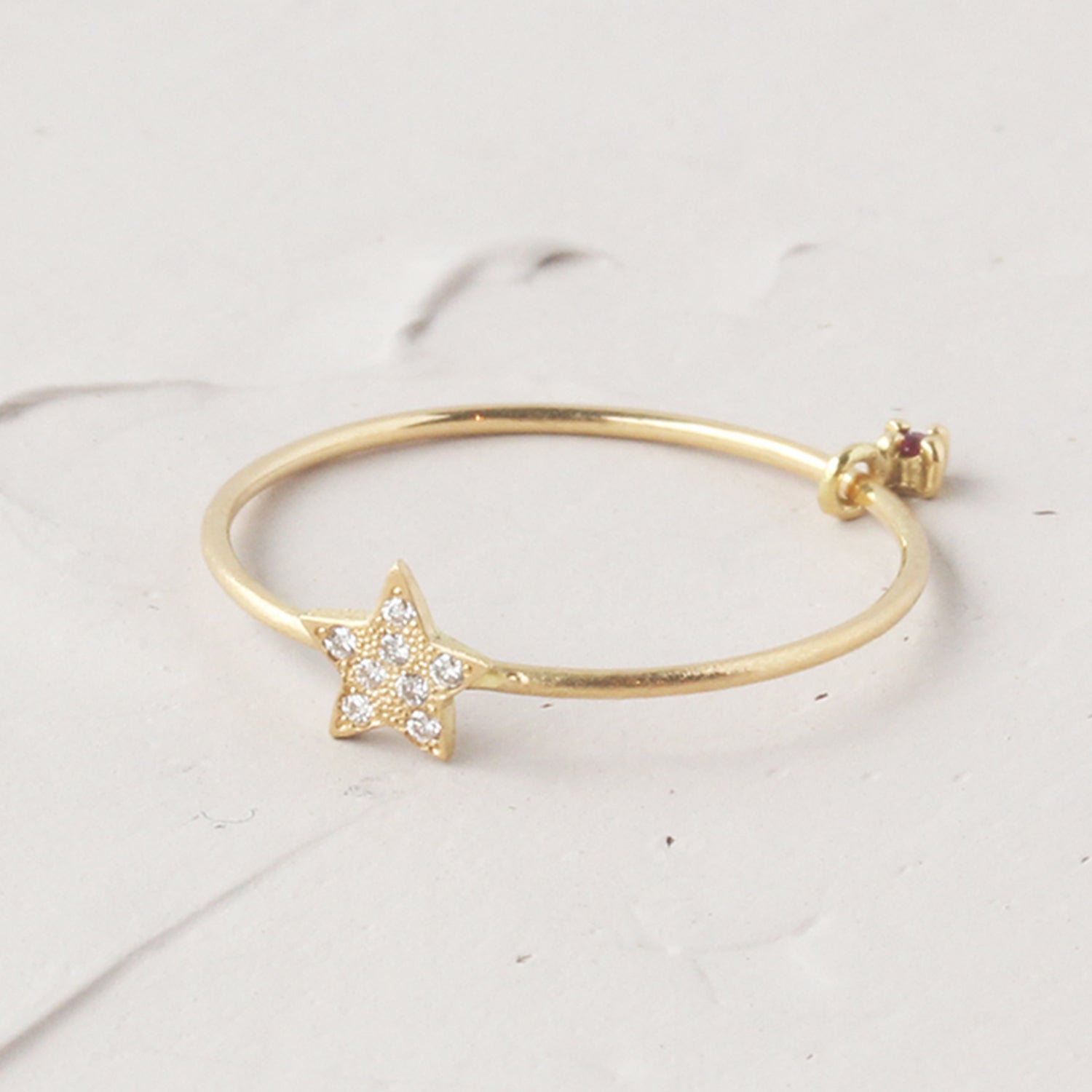 ゴールド,K18,レディース,ring,リング,gold,women,gift,present,ギフト,プレゼント,星,ほし,star,モチーフ,motif,ruby,ルビー,diamond,ダイヤモンド