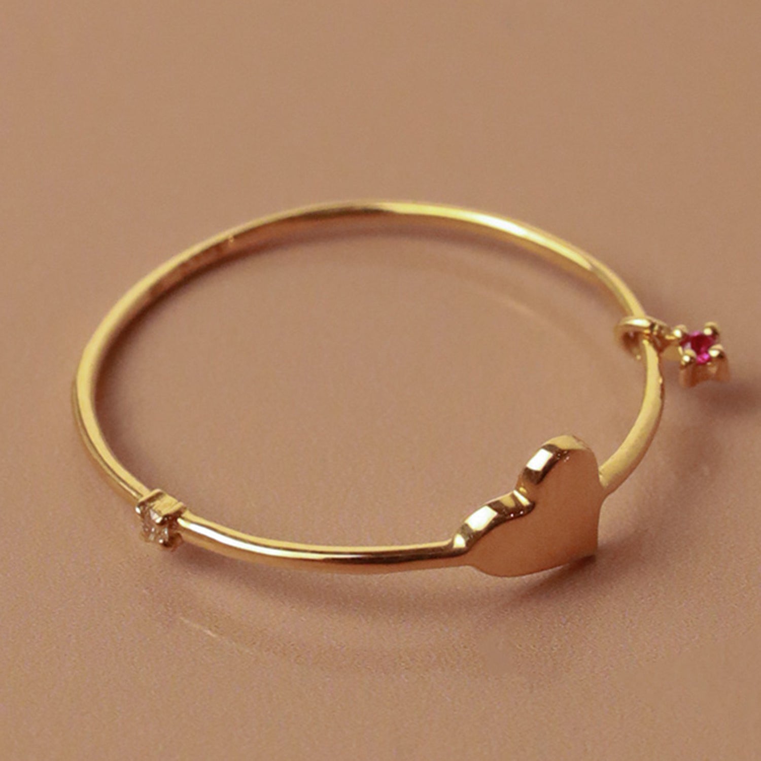 ゴールド,K18,レディース,ring,リング,gold,women,gift,present,ギフト,プレゼント,ハート,heart,モチーフ,motif,ruby,ルビー,omamori,お守り