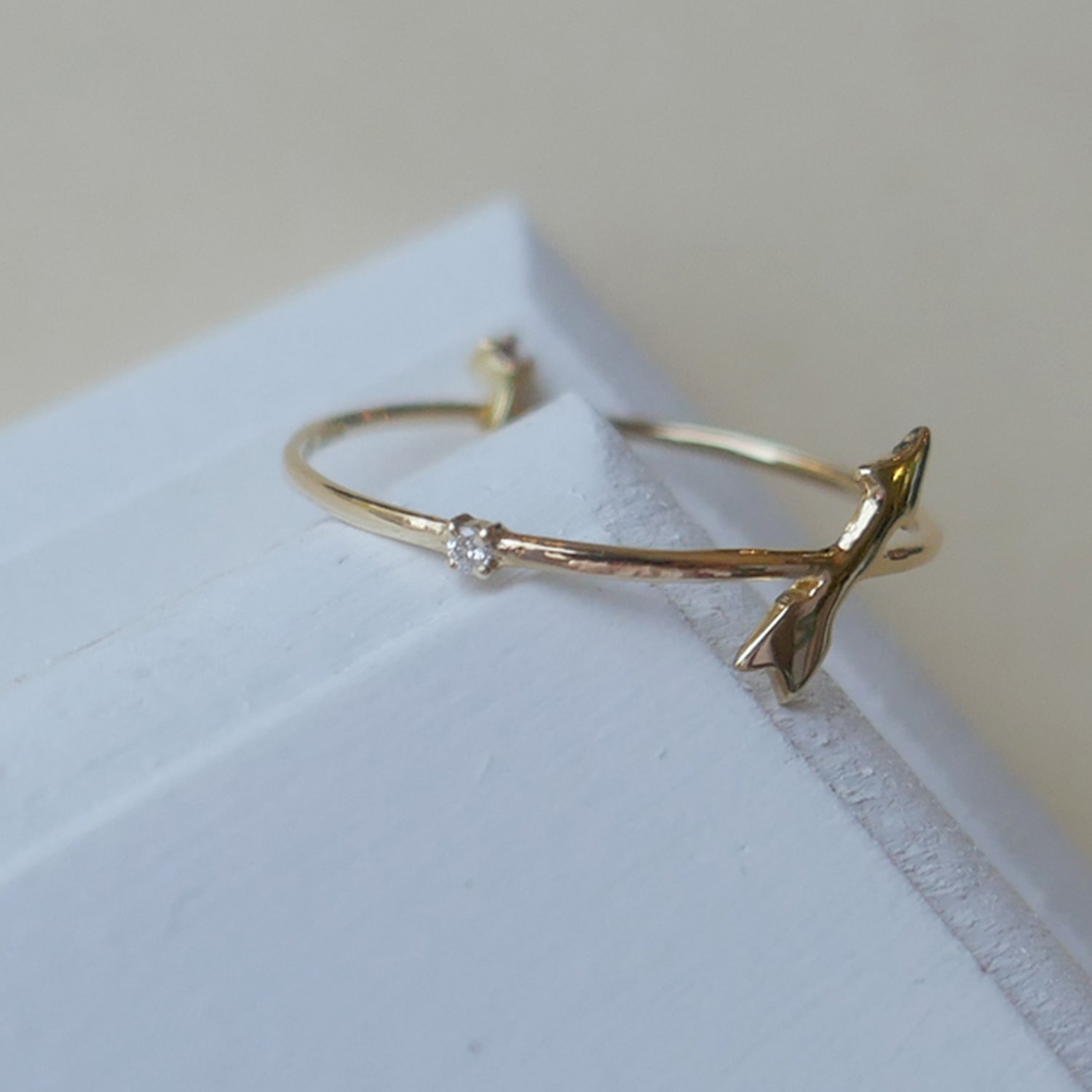 ゴールド,K18,レディース,ring,リング,gold,women,gift,present,ギフト,プレゼント,矢,arrow,モチーフ,motif,ruby,ルビー,omamori,お守り,ダイヤモンド,diamond