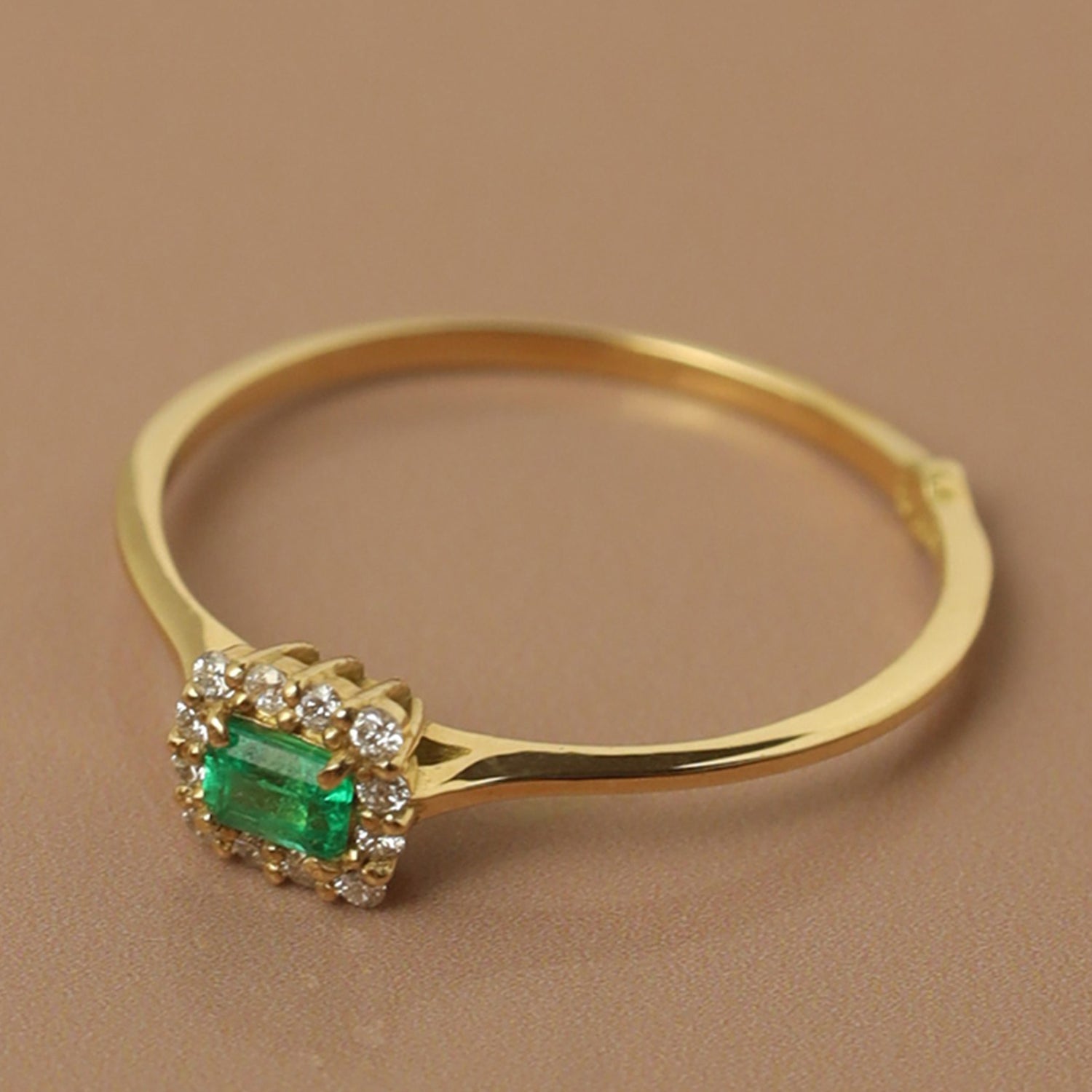 ゴールド,K18,レディース,ring,リング,gold,women,gift,present,ギフト,プレゼント,diamond,ダイヤモンド,天然石,naturalstones,ruby,ルビー,omamori,お守り,emerald,エメラルド