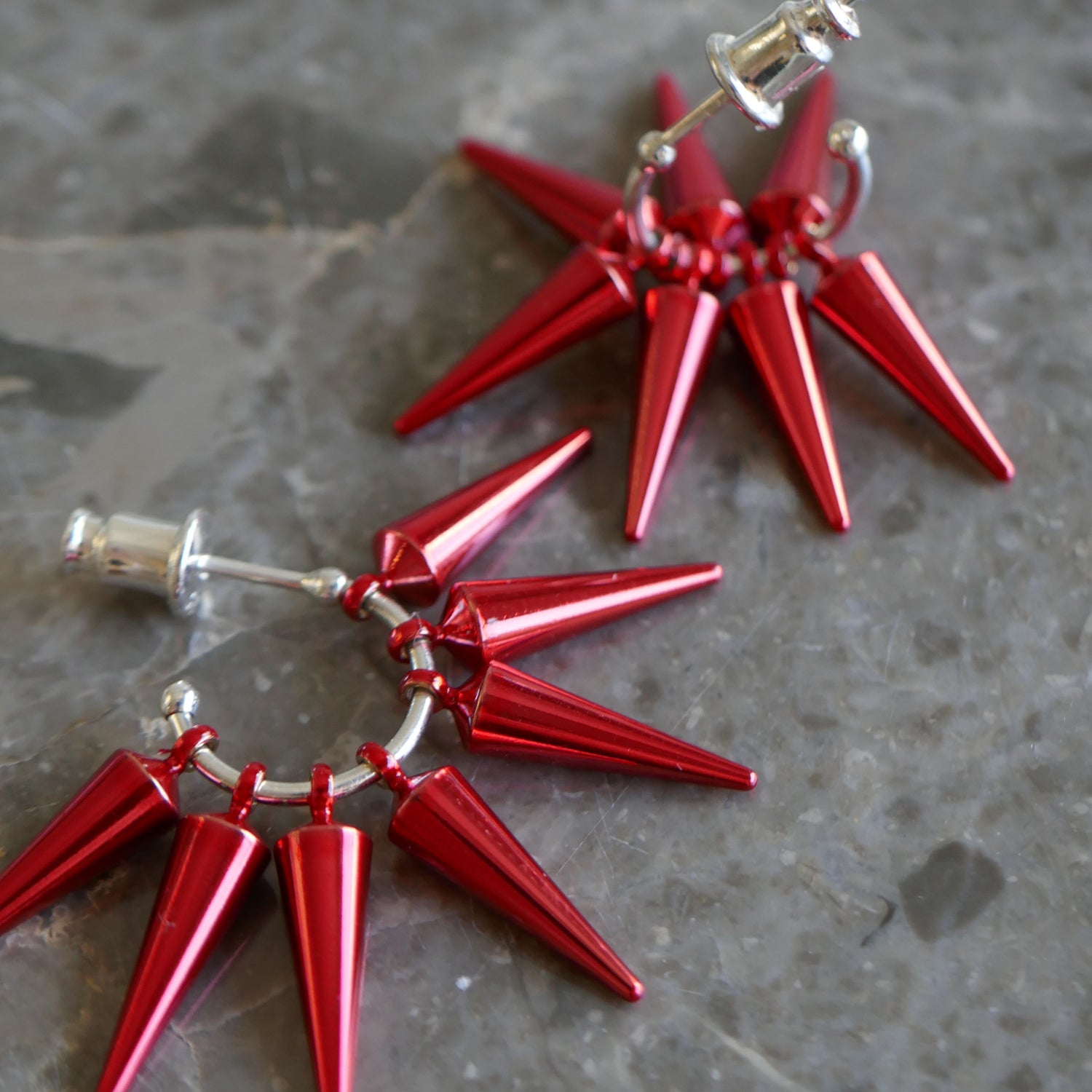 スタッズ,studs,red,レッド,ピアス,pierced earrings,ジュエリー,jewelry,