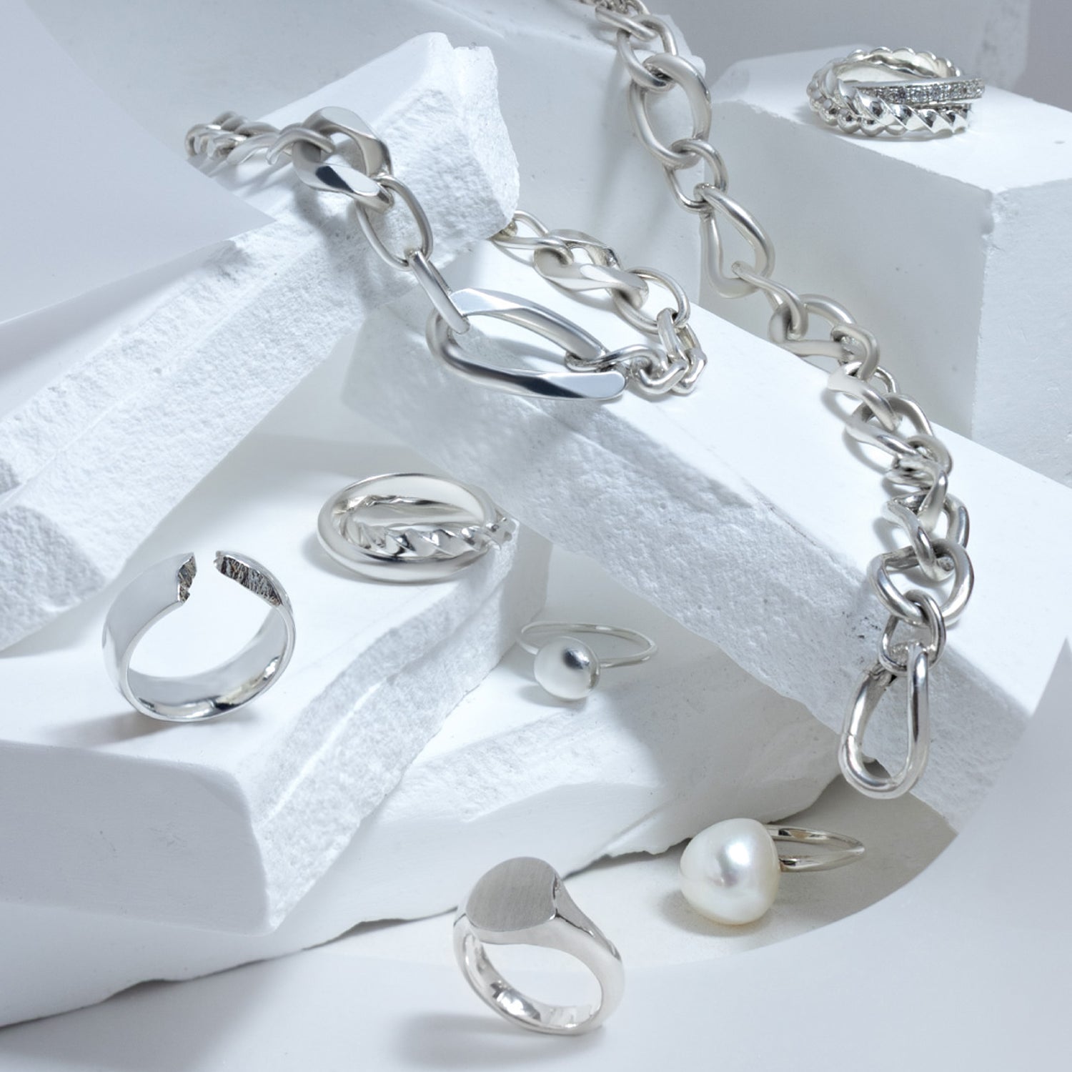 シルバー,リング,指輪,印台,シグネットリング,メンズジュエリー,ジェンダーレスジュエリー,モード,アクセサリー,silver,ring,signetring,mens,jewelry,metal,accessory,silver925,スターリングシルバー,個性派,メタルジュエリー,ギフト,プレゼント