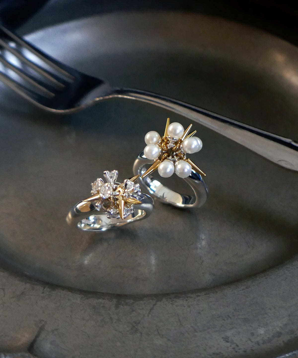 シルバー,リング,指輪,ジュエリー,アクセサリー,スタッズ,ユニーク,ギフト,ジェンダーレス,モード,silver,ring,jewelry,spider,gift,unisex,mode,metal,モチーフ,accessory,motif,キュービックジルコニア,cubiczirconia