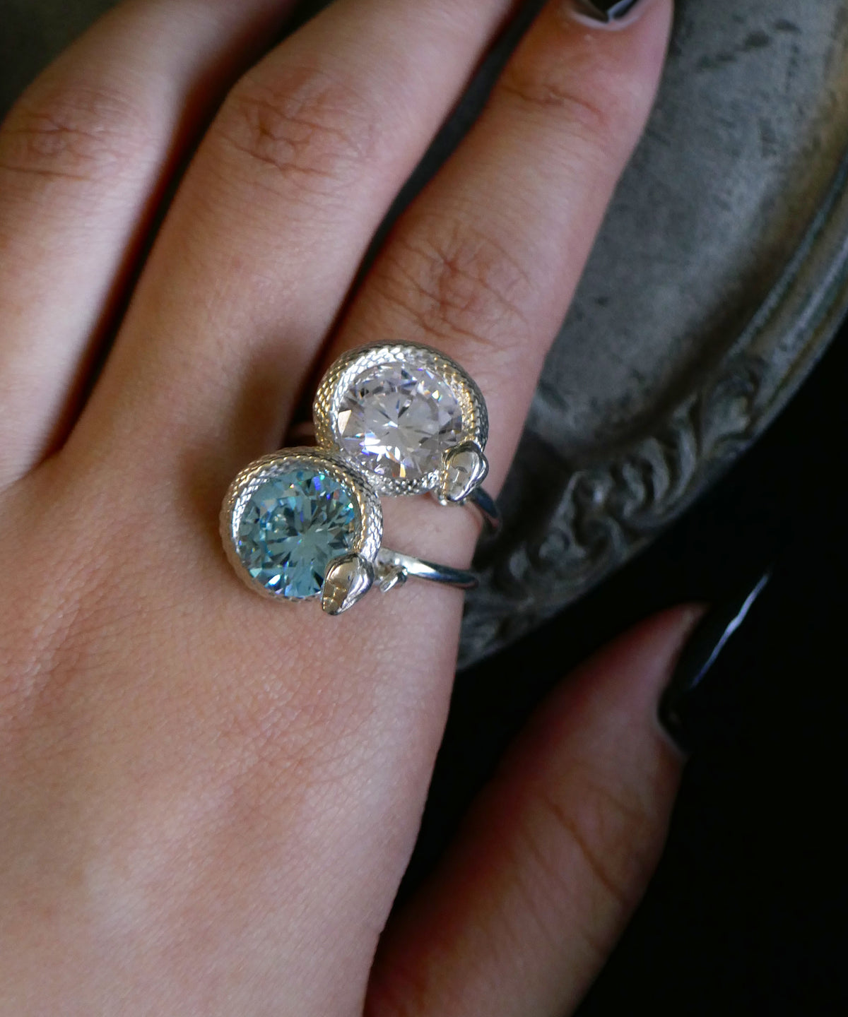 シルバー,リング,指輪,ジュエリー,アクセサリー,ヘビ,蛇,へび,ユニーク,ギフト,ジェンダーレス,モード,silver,ring,jewelry,snake,gift,unisex,mode,metal,モチーフ,accessory,motif,キュービックジルコニア,cubiczirconia