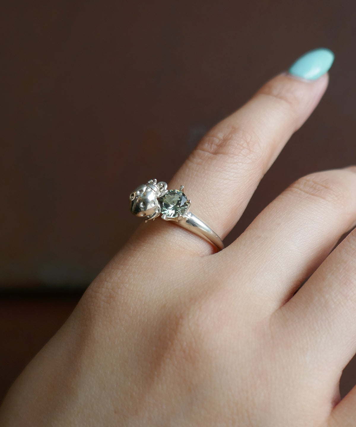 シルバー,リング,指輪,ジュエリー,アクセサリー,てんとう虫,,ユニーク,ギフト,ジェンダーレス,モード,silver,ring,jewelry,ladybug,gift,unisex,mode,metal,モチーフ,accessory,motif,キュービックジルコニア,cubiczirconia,event,イベント,石替え