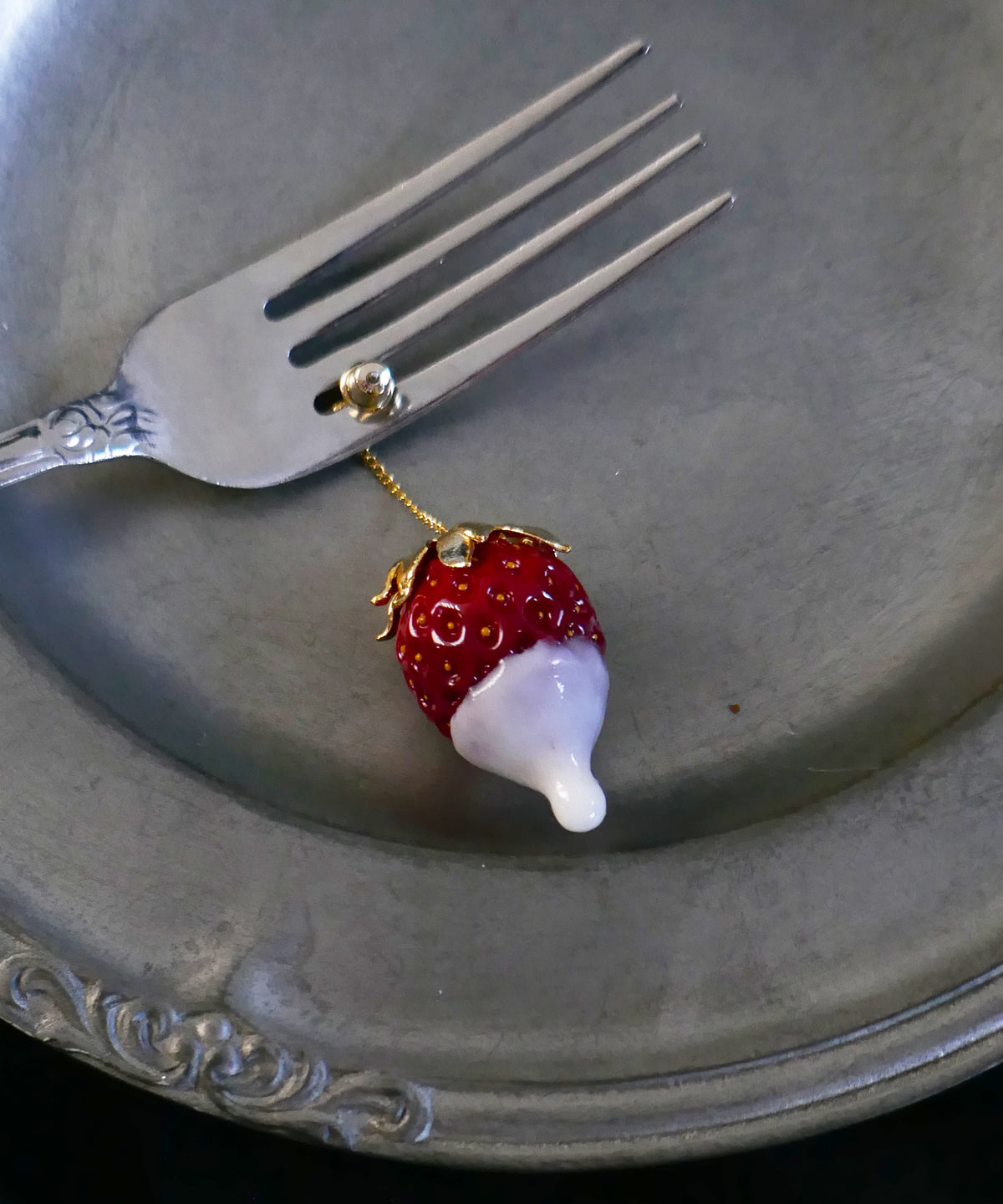 ピアス,pierced earrings,ジュエリー,アクセサリー,いちご,ユニーク,ギフト,ジェンダーレス,モード,silver,jewelry,イチゴ,gift,unisex,mode,metal,モチーフ,accessory,motif,苺,strawberry,ストロベリー,練乳