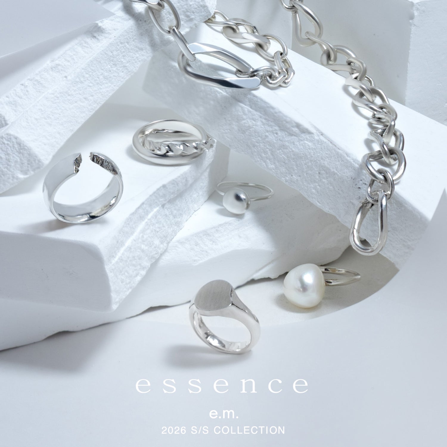 e.m. 2026 S/S COLLECTION