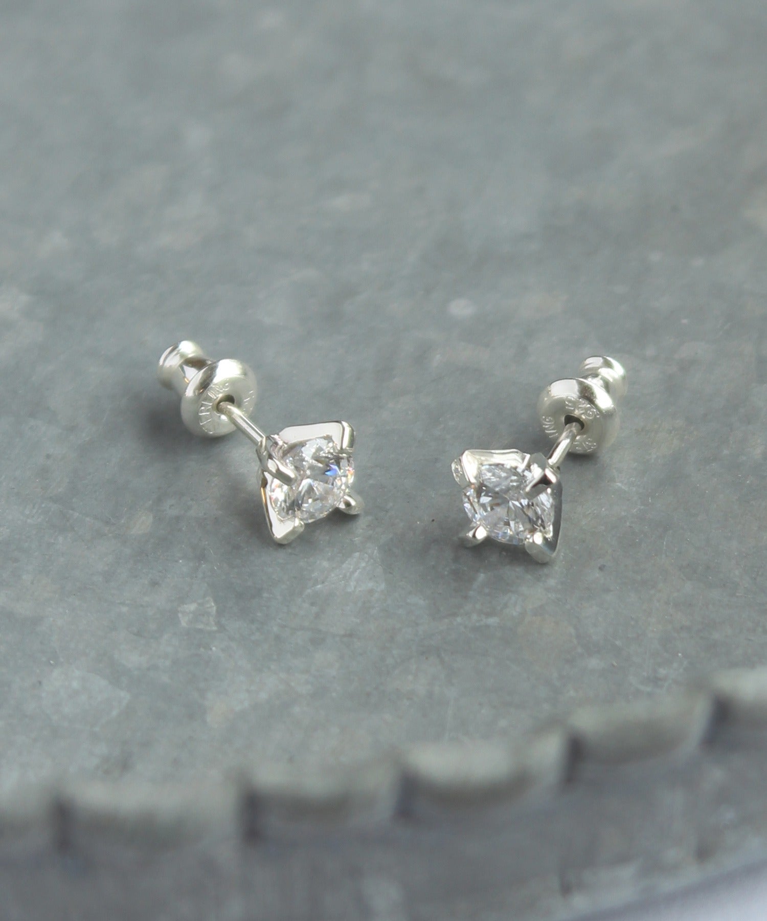 シルバー、zirconia、キュービックジルコニア、ピアス、silver925，pierced earrings、ギフト、プレゼント、オケージョン、結婚式