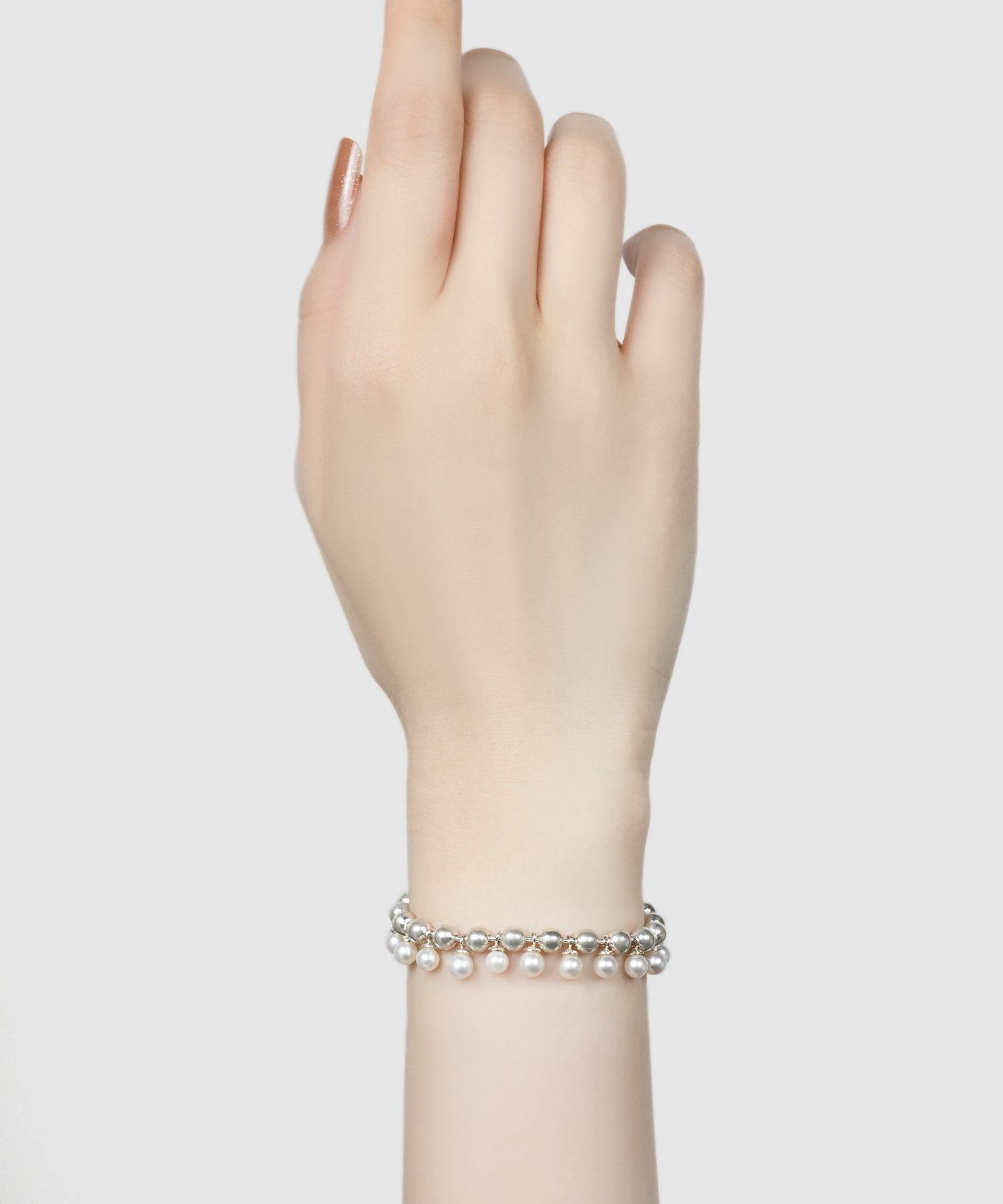e.m. group Official Site |e.m.| LOVE BY e.m. | little emblem