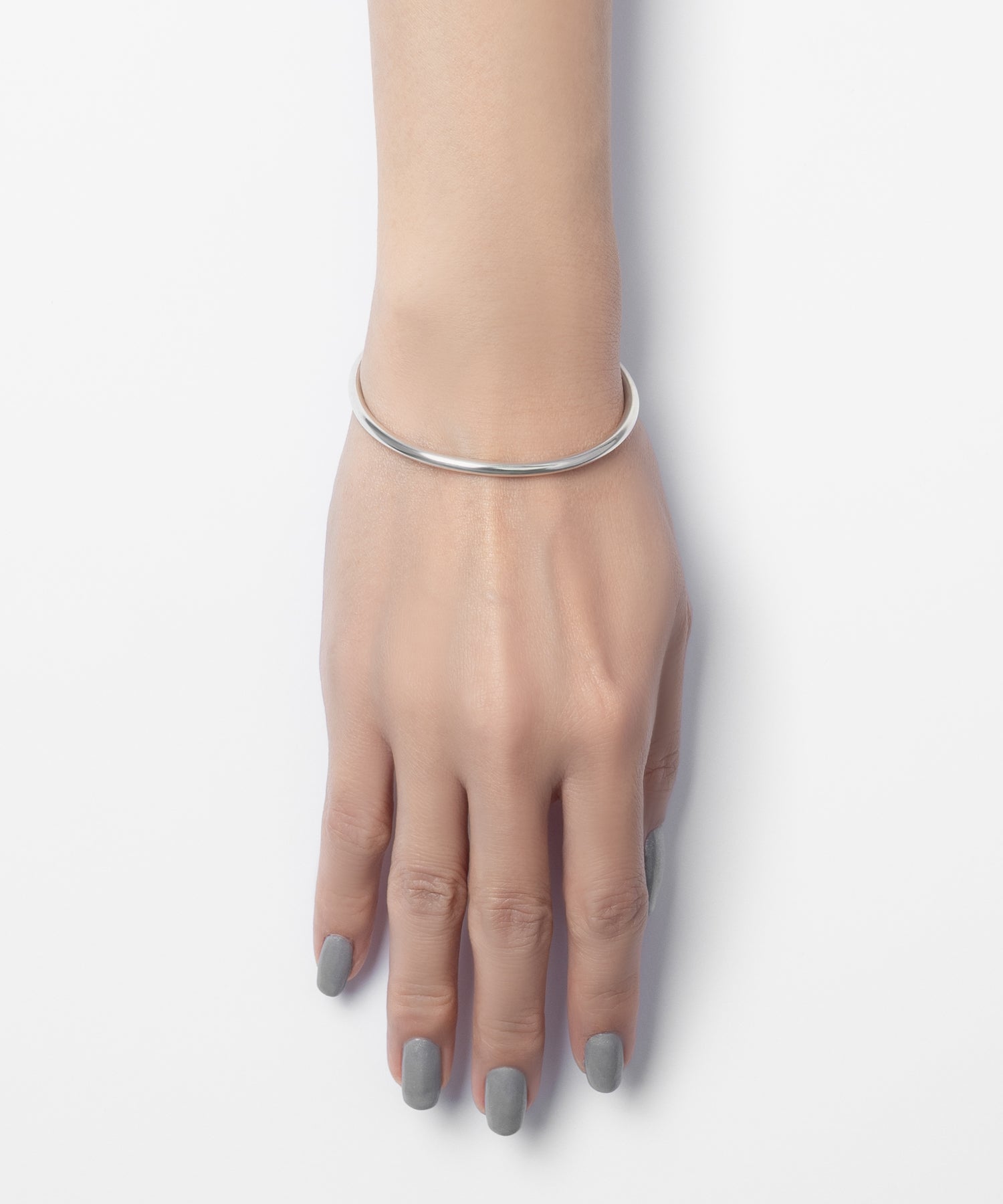 シルバー,ブレスレット,ジュエリー,アクセサリー,バングル,シルバー925,メタル,ミニマルジュエリー,silver,jewelry,accessory,bracelet,silver925,メンズジュエリー,ジェンダーレス,ユニセックス,ギフト,プレゼント,シンプルデザイン,ベーシックデザイン,metal,mens,chain,チェーンブレスレット,2026,newcollection,新作,新作コレクション