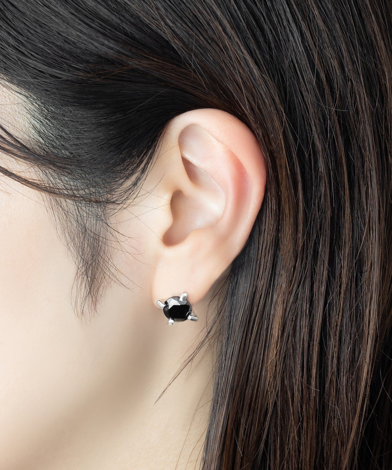 シルバー,ピアス,ブラック,ストーン,シルバーピアス,アクセサリー,モード,キュービックジルコニア,スタッドピアス,silver925,pierce,black,cubiczirconia,accessory,stone,mode,メンズジュエリー,プチピアス,petit,mini,軟骨,ヘリックス,ミニマル,ミニマム,ワンポイント,2026,新作,newcollection