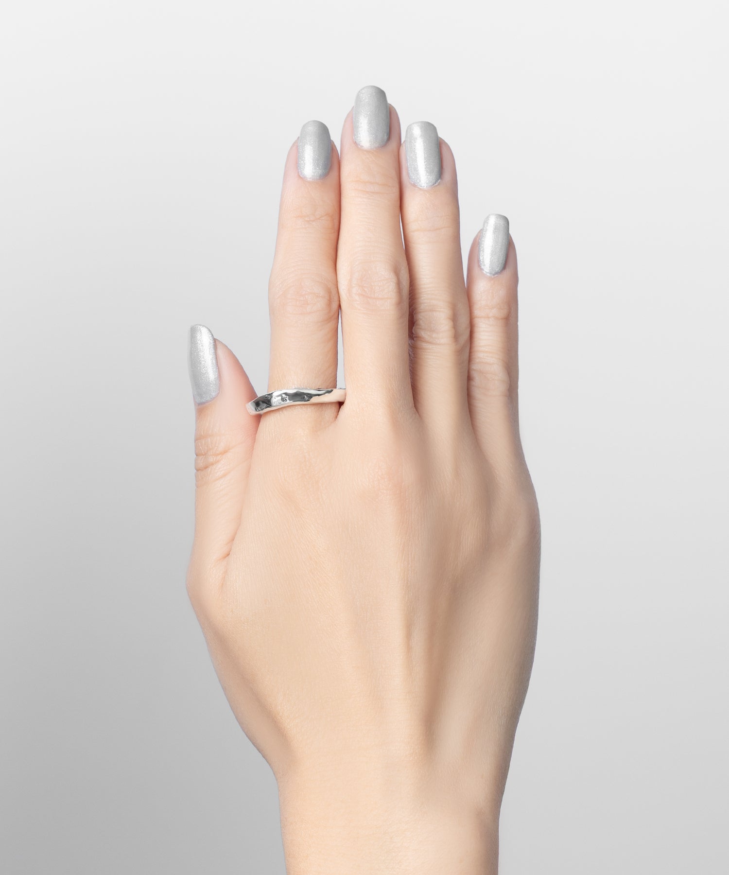 シルバー,ジュエリー,リング,指輪,アクセサリー,silver,jewelry,ring,accessory,ブラック,ストーン,キュービックジルコニア,ブラックジュエリー,モード,モノトーン,メンズ,メンズジュエリー,メンズアクセサリー,ジェンダーレス,ユニセックス,black,stone,mode,mens,unisex,cubiczirconia,いぶし,重厚感,デコラティブ,個性派,デザイナーズジュエリー