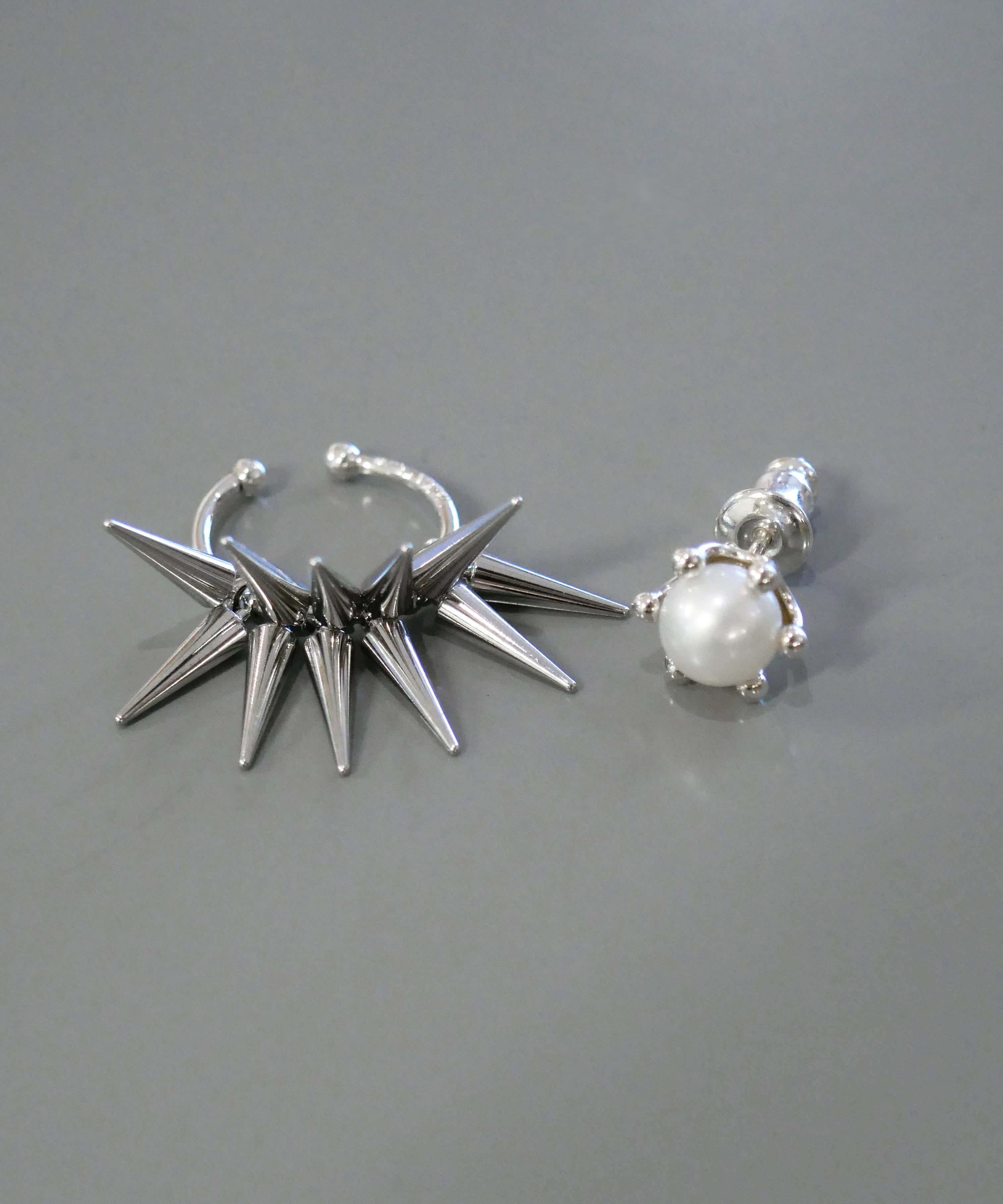 シルバー、スタッズ、ピアス、スタッズピアス、silver925，studs、pierced earrings、ギフト、プレゼント、milkcrown、ミルククラウン、パール、pearl、イヤーカフ