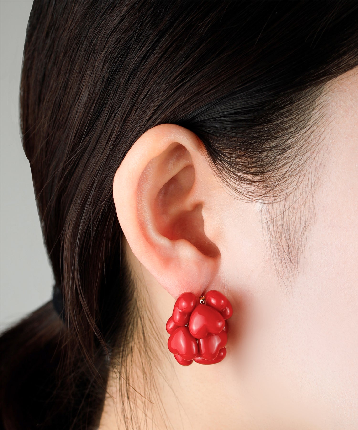 LOVE BY e.m. ピンクパールフープピアス　アシンメトリー　ピンク LOVE BY e.m. ピンクパールフープピアス アシンメトリー ピンク