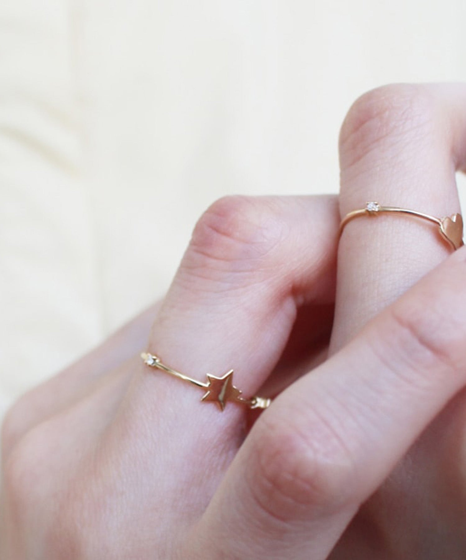 【ARIBOL】★人気・18Kメッキ★レイヤード 指輪★3点セット 送料無料）triple ring 透かしリシルバーリングsv925,3連