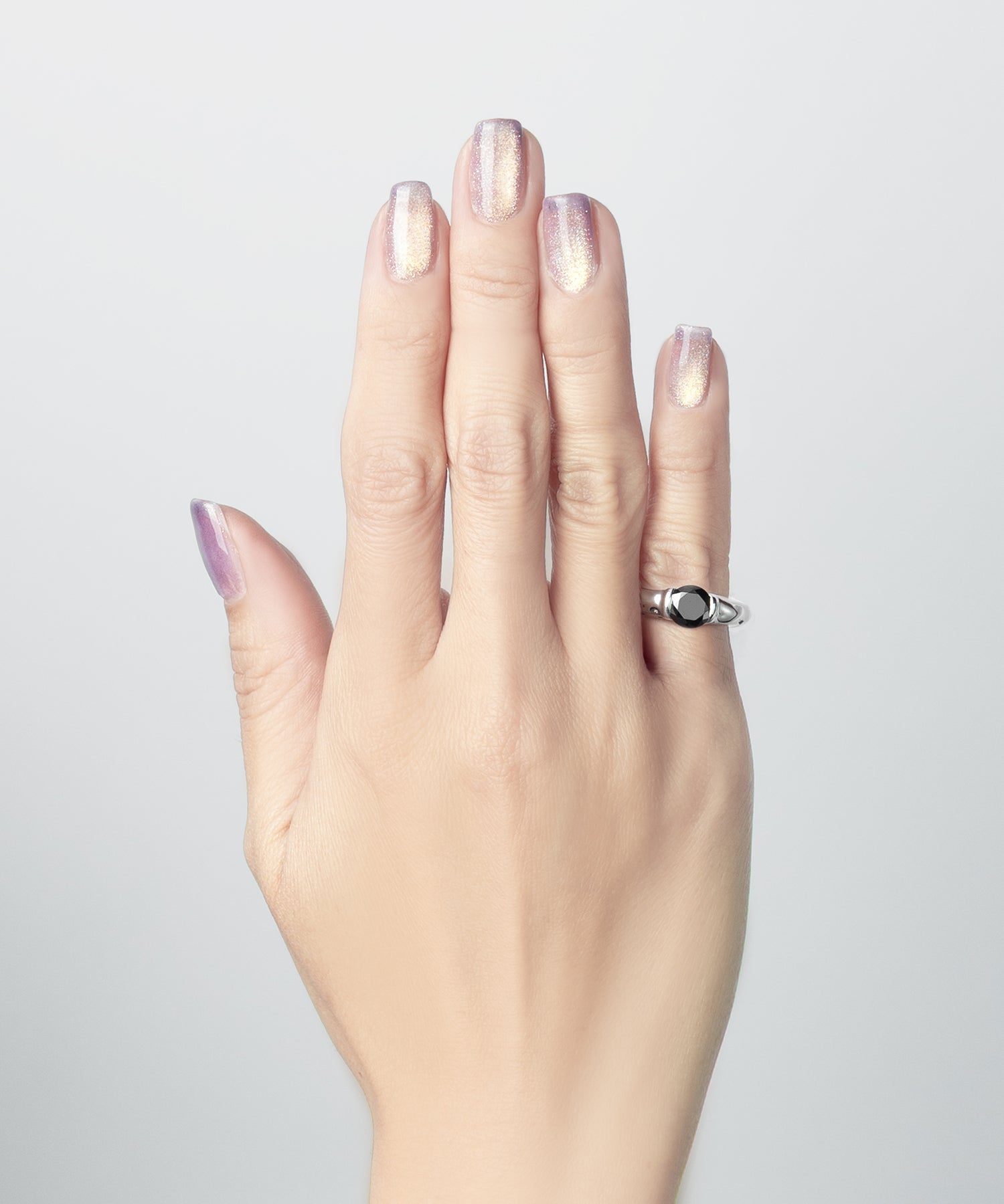 シルバー,ジュエリー,リング,指輪,ピンキーリング,小指,願い,ワンポイント,アクセサリー,silver,jewelry,ring,pinkyring,accessory,ブラック,ストーン,キュービックジルコニア,ブラックジュエリー,モード,モノトーン,メンズ,メンズジュエリー,メンズアクセサリー,ジェンダーレス,ユニセックス,black,stone,mode,mens,unisex,cubiczirconia,いぶし,重厚感,デコラティブ,個性派,デザイナーズジュエリー