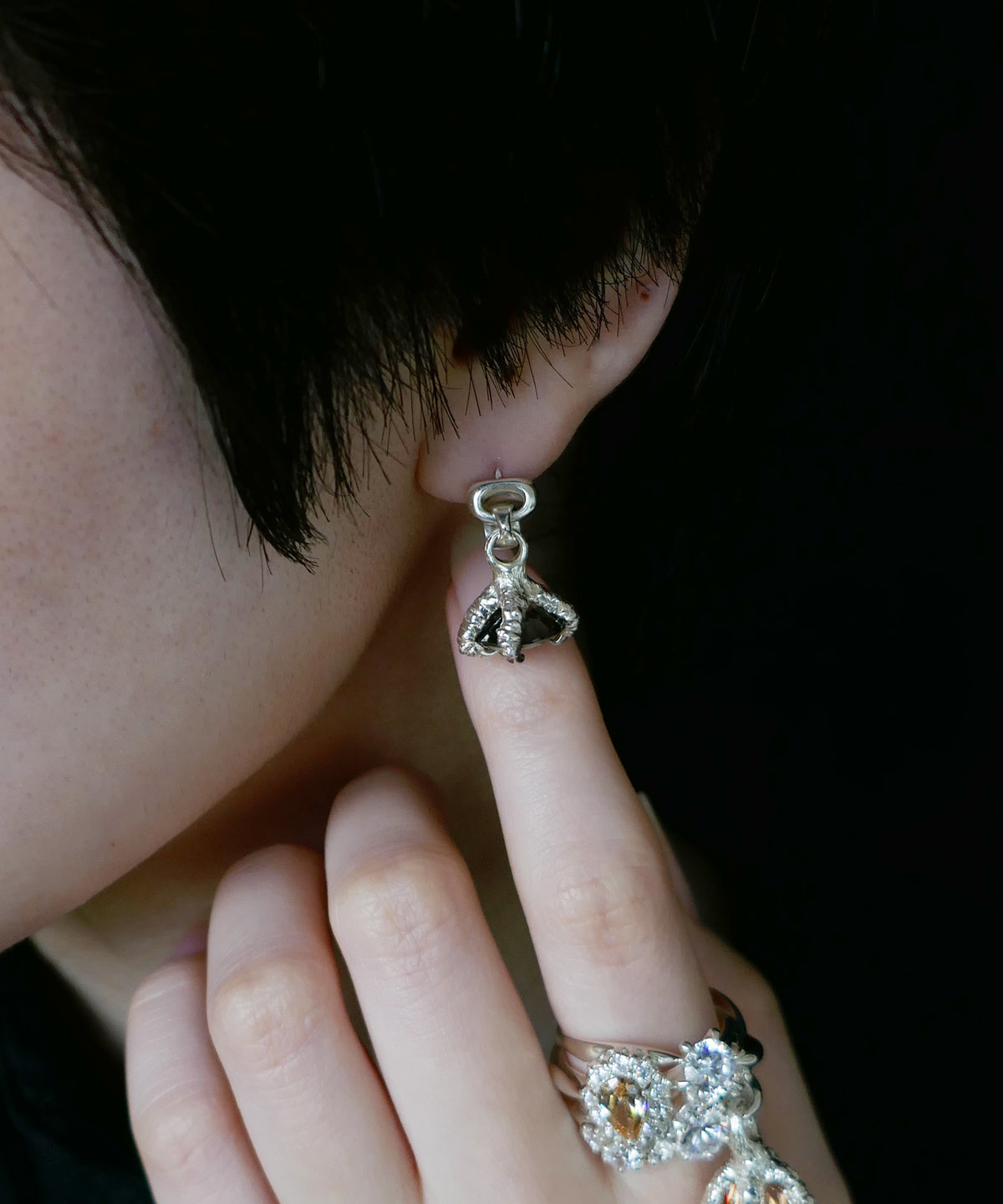 シルバー,ピアス,pierced earrings,ジュエリー,アクセサリー,鷹,たか,タカ,イーグル,ユニーク,ギフト,ジェンダーレス,モード,silver,jewelry,eagle,gift,unisex,mode,metal,モチーフ,accessory,motif,キュービックジルコニア,cubiczirconia,event,イベント,石替え