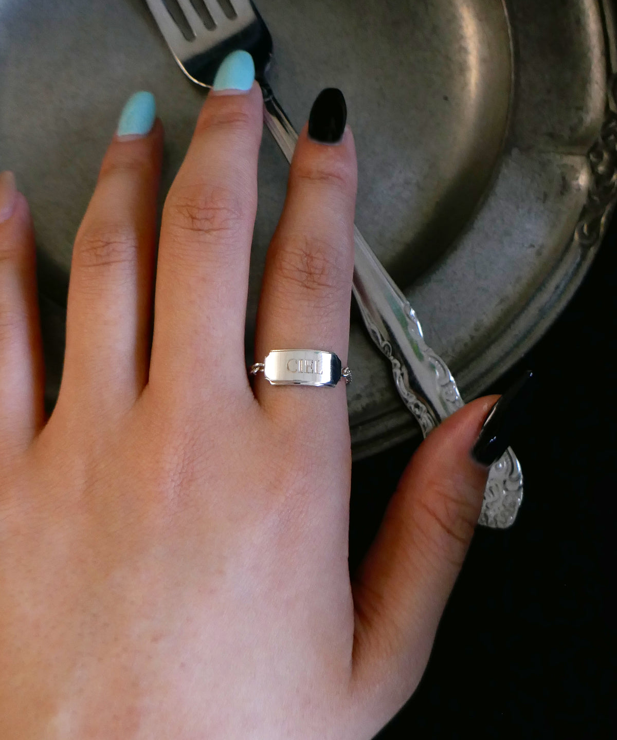 シルバー,リング,ring,ジュエリー,アクセサリー,刻印,ユニーク,ギフト,ジェンダーレス,モード,silver,jewelry,指輪,gift,unisex,mode,metal,モチーフ,accessory,motif,チェーン,chain