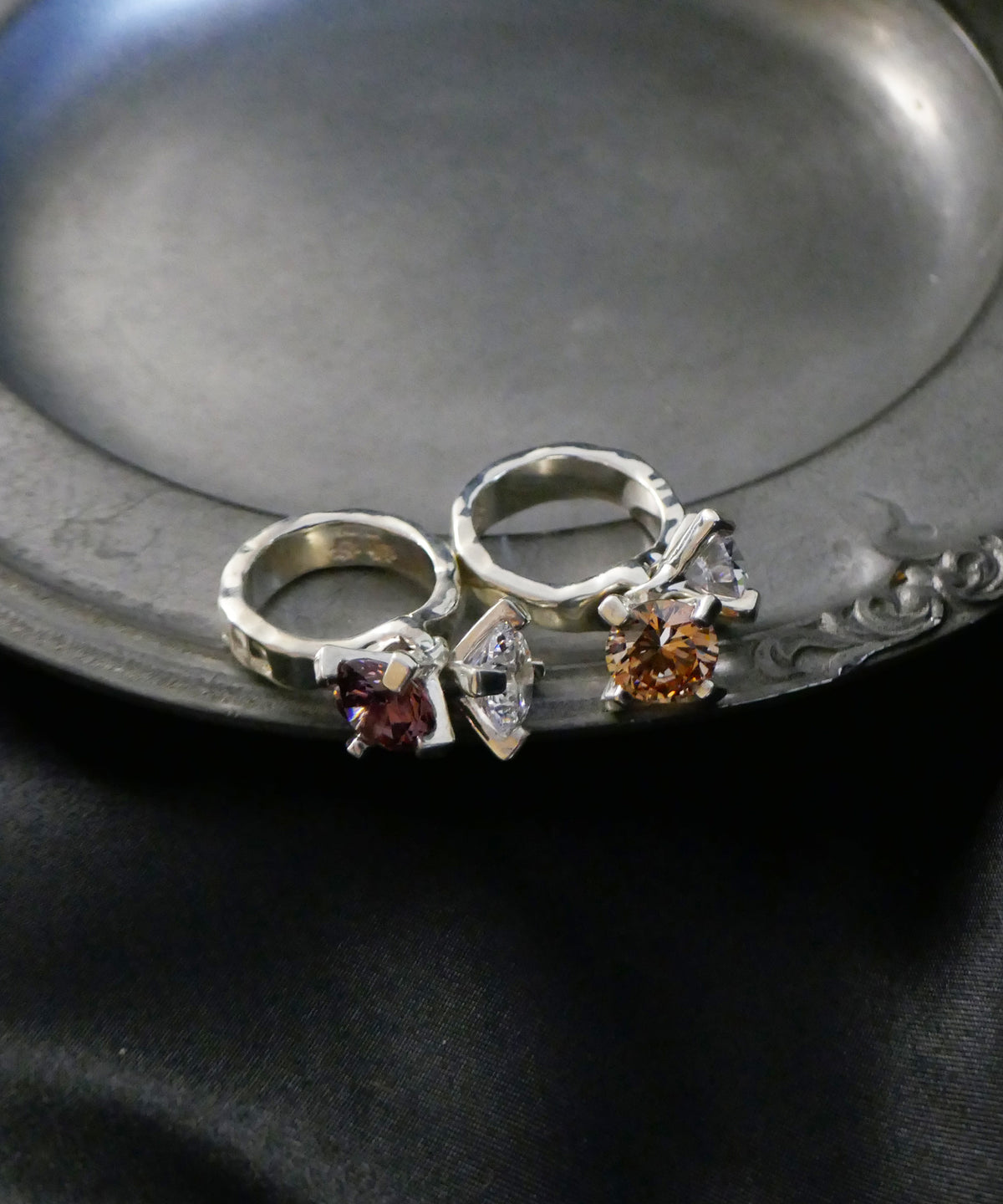 シルバー,リング,指輪,ジュエリー,アクセサリー,ユニーク,ギフト,ジェンダーレス,モード,silver,ring,jewelry,gift,unisex,mode,metal,キュービックジルコニア,cubiczirconia,accessory,motif