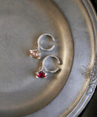 シルバー,イヤーカフ,earcuff,ジュエリー,アクセサリー,ユニーク,ギフト,ジェンダーレス,モード,silver,ring,jewelry,gift,unisex,mode,metal,モチーフ,accessory,motif,キュービックジルコニア,cubiczirconia
