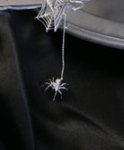 シルバー,earcuff,イヤーカフ,ジュエリー,アクセサリー,くも,クモ,蜘蛛,ユニーク,ギフト,ジェンダーレス,モード,silver,jewelry,spider,gift,unisex,mode,metal,モチーフ,accessory,motif,キュービックジルコニア,cubiczirconia,event,イベント
