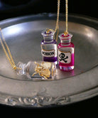 ネックレス,necklace,ジュエリー,アクセサリー,リンゴ,ユニーク,ギフト,ジェンダーレス,モード,silver,jewelry,スカル,gift,unisex,mode,metal,モチーフ,accessory,motif,scull,ドクロ,瓶,ビン,びん,調合薬,薬瓶