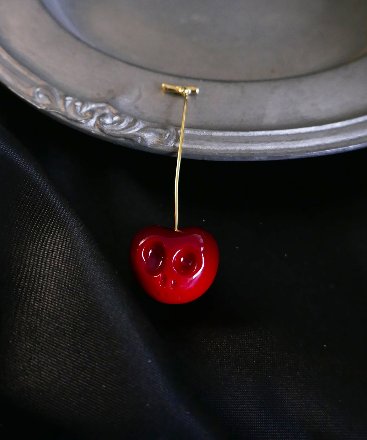 ピアス,pierced earrings,ジュエリー,アクセサリー,さくらんぼ,ユニーク,ギフト,ジェンダーレス,モード,silver,ring,jewelry,サクランボ,gift,unisex,mode,metal,モチーフ,accessory,motif,cherry,scull,スカル,ドクロ