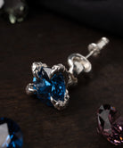 シルバー,ピアス,pierced earrings,ジュエリー,アクセサリー,鷹,たか,タカ,イーグル,ユニーク,ギフト,ジェンダーレス,モード,silver,jewelry,eagle,gift,unisex,mode,metal,モチーフ,accessory,motif,キュービックジルコニア,cubiczirconia,event,イベント,石替え