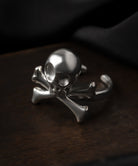 シルバー,リング,指輪,ジュエリー,アクセサリー,スカル,ドクロ,ユニーク,ギフト,ジェンダーレス,モード,silver,ring,jewelry,scull,gift,unisex,mode,metal,モチーフ,accessory,motif
