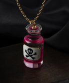 ネックレス,necklace,ジュエリー,アクセサリー,リンゴ,ユニーク,ギフト,ジェンダーレス,モード,silver,jewelry,スカル,gift,unisex,mode,metal,モチーフ,accessory,motif,scull,ドクロ,瓶,ビン,びん,調合薬,薬瓶