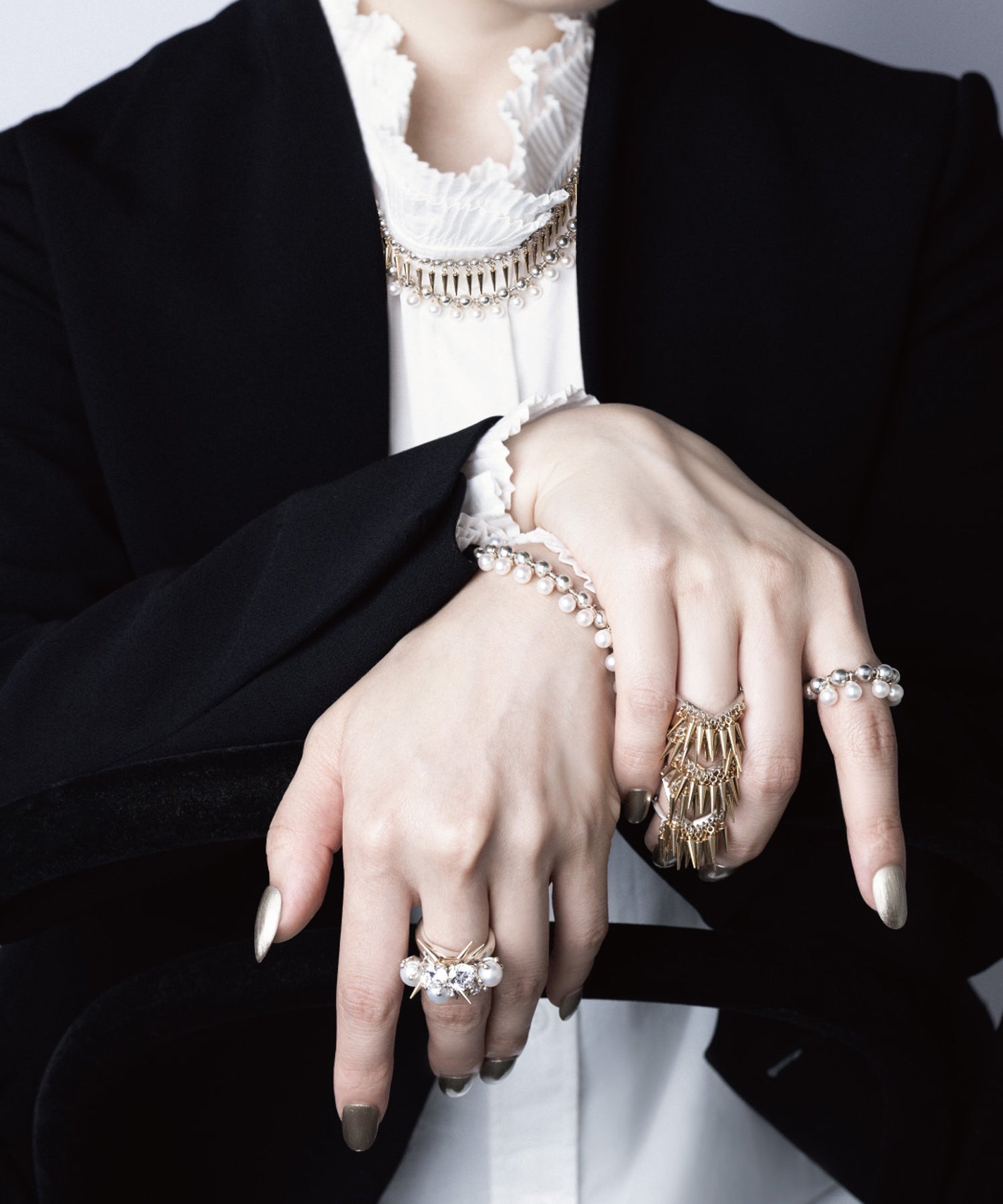 喜ぶハーフリング　日本語　通常　4枚 MTG 喜ぶハーフリング 4枚 セット 日本語 指輪物語 Amazon.co.jp