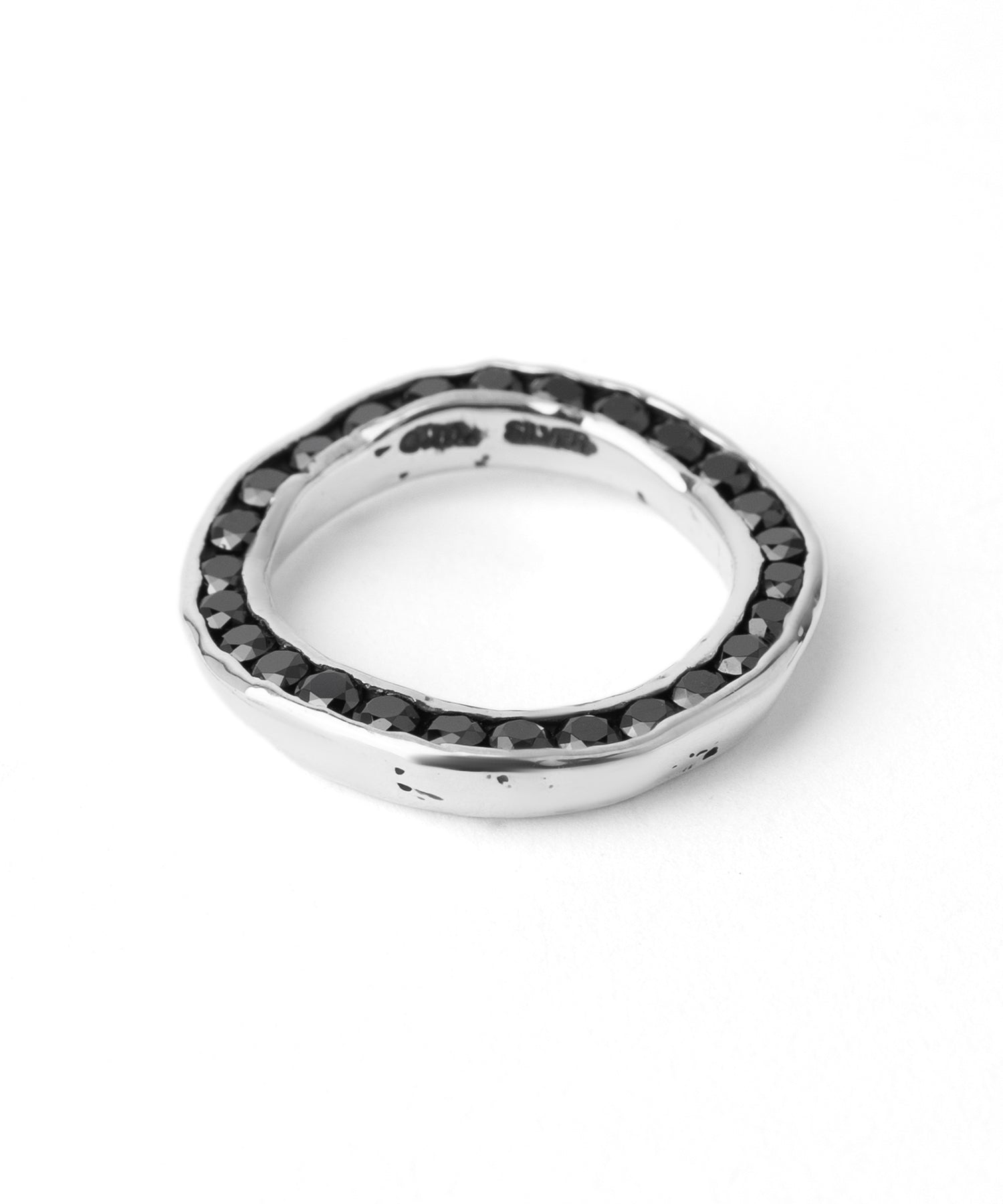 シルバー,ジュエリー,リング,指輪,アクセサリー,silver,jewelry,ring,accessory,ブラック,ストーン,キュービックジルコニア,ブラックジュエリー,モード,モノトーン,メンズ,メンズジュエリー,メンズアクセサリー,ジェンダーレス,ユニセックス,black,stone,mode,mens,unisex,cubiczirconia,いぶし,重厚感,デコラティブ,個性派,デザイナーズジュエリー