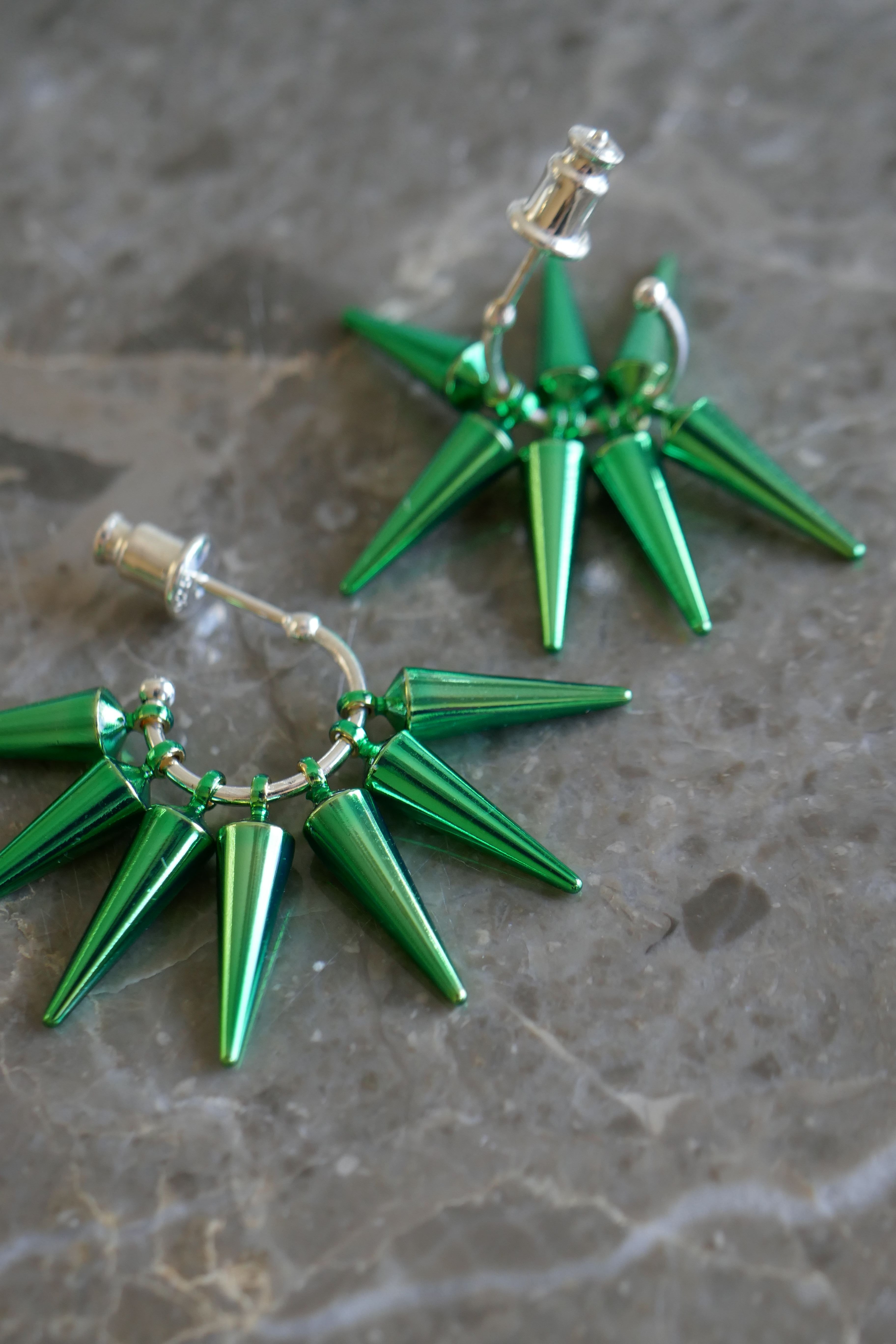 スタッズ,studs,green,グリーン,ピアス,pierced earrings,ジュエリー,jewelry,